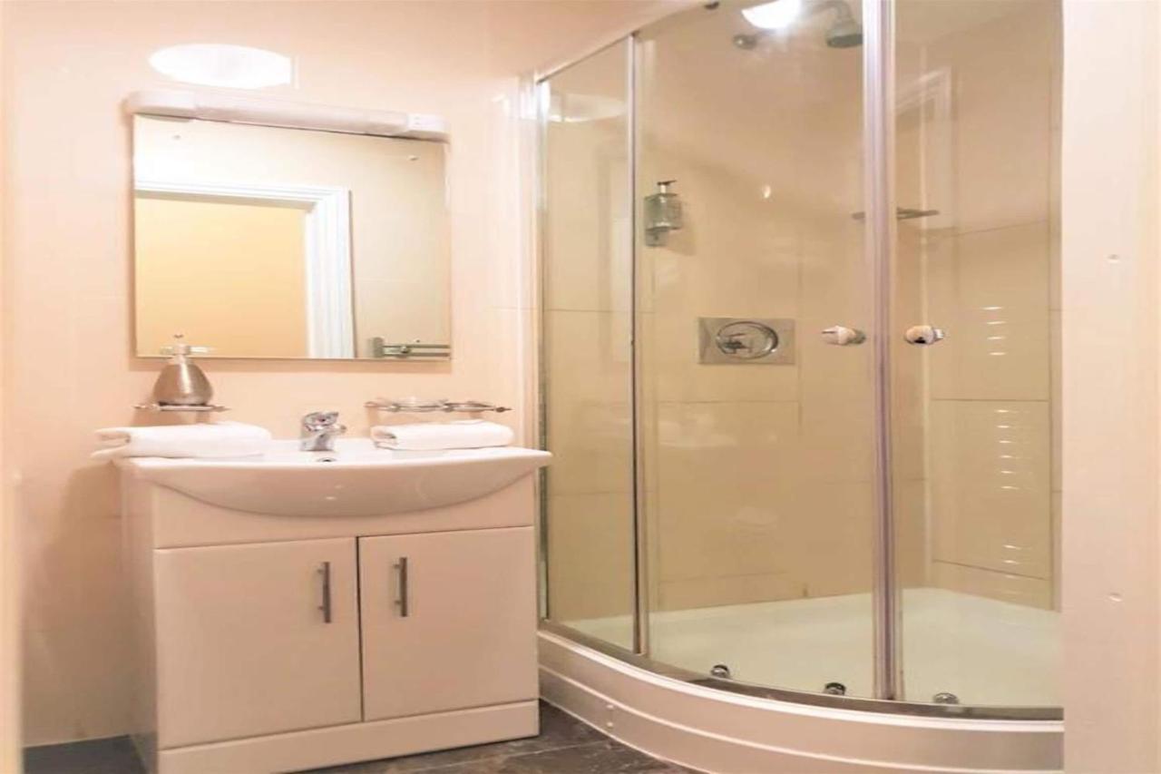The King William Hotel London Bagian luar foto