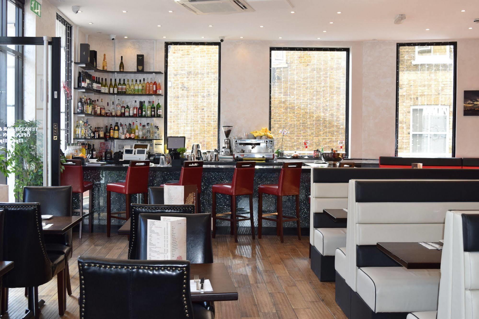 The King William Hotel London Bagian luar foto