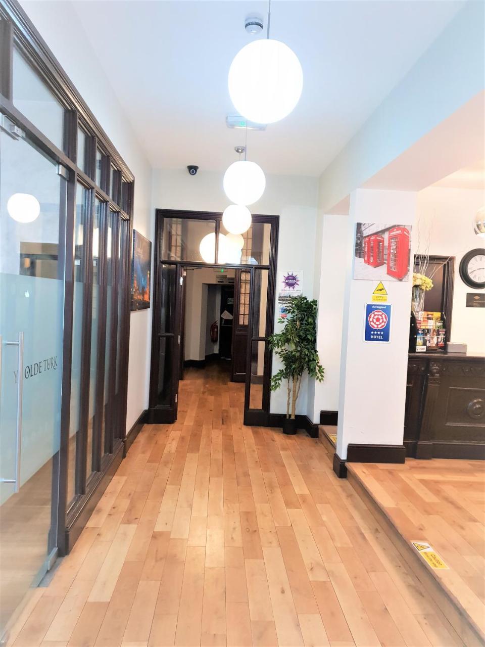 The King William Hotel London Bagian luar foto